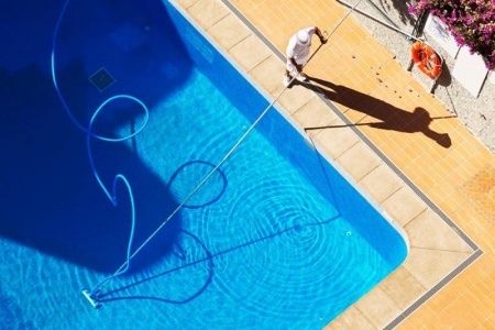 Nettoyage de piscine &agrave; Littenheim, les astuces pour une eau impeccable